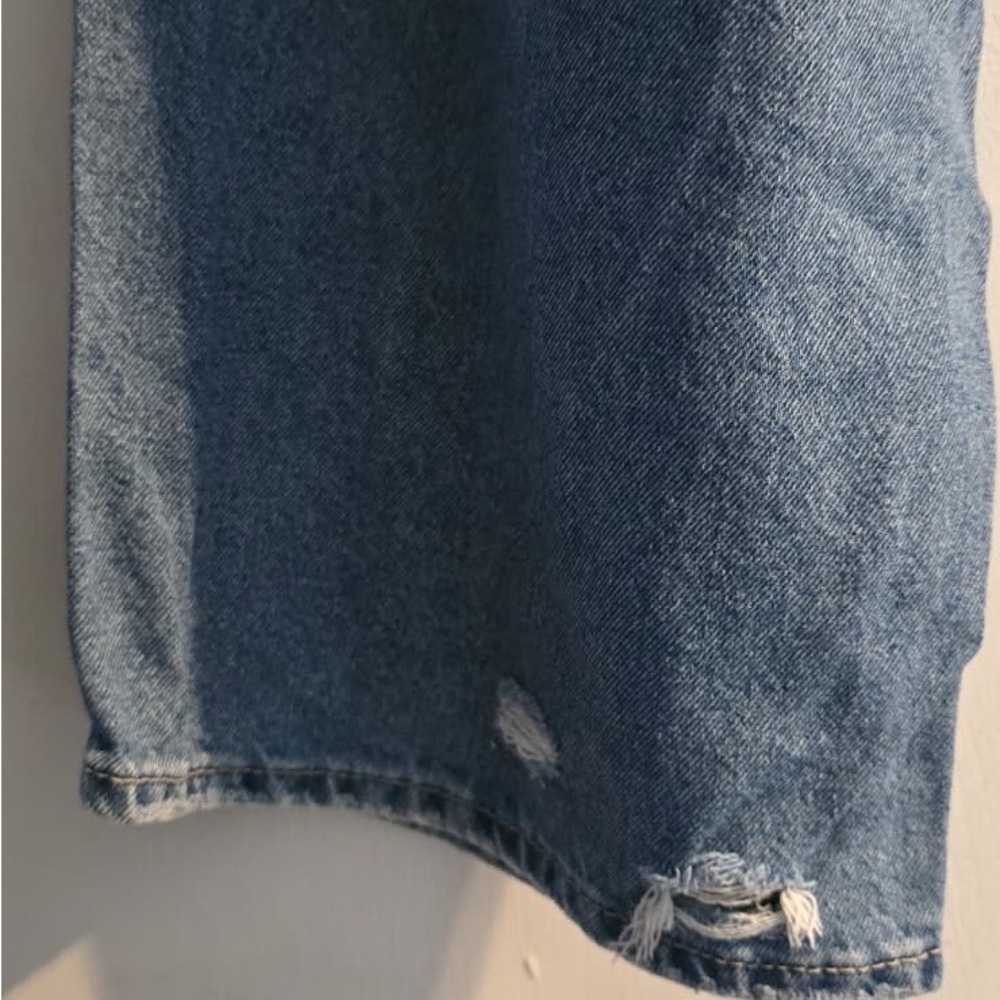 H&M Light Blue Ripped Straight Leg Jeans - Picture 5 of 13